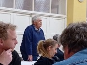 c3160fa9-18d8-43fb-8b93-6f948887b5f6